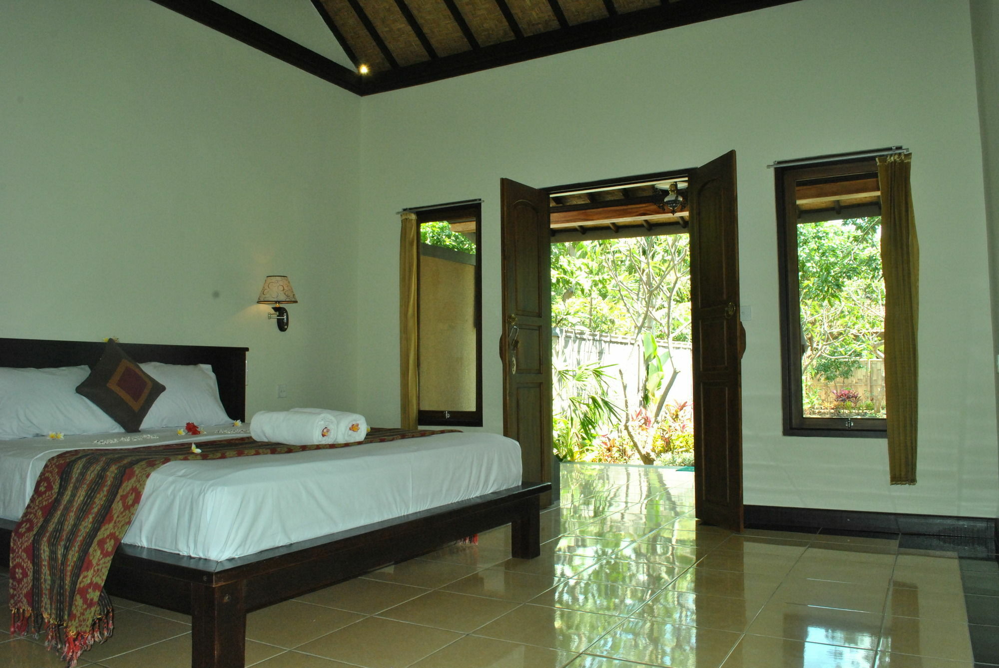 Van Karning Bungalow Pemuteran Extérieur photo